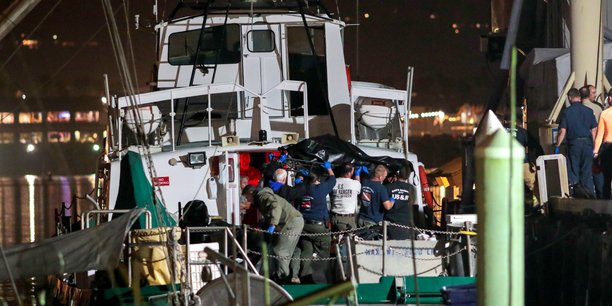 Usa/californie: le capitaine d'un bateau brule inculpe d'homicides involontaires[reuters.com]