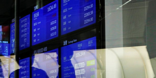 A tokyo, le nikkei finit en baisse[reuters.com]