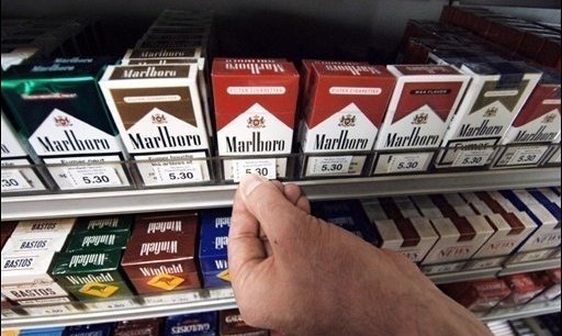 L'augmentation des taxes sur le tabac relève d'une décision gouvernementale, mais pas le prix des paquets de cigarettes.