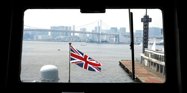 Brexit: quatre navires de la royal navy surveilleront les zones de peche[reuters.com]