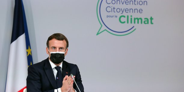 Macron annonce un referendum sur une reference au climat dans la constitution[reuters.com]