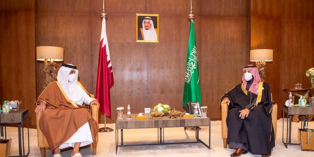 Les emirats rouvriront samedi leurs liaisons avec le qatar[reuters.com]