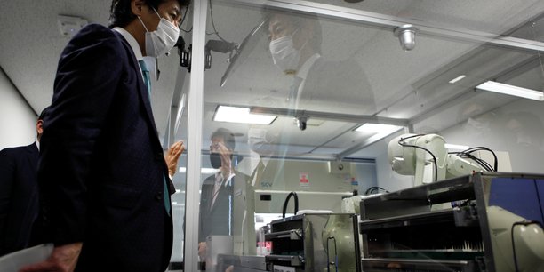 Le japon teste un robot pour le depistage du coronavirus[reuters.com]