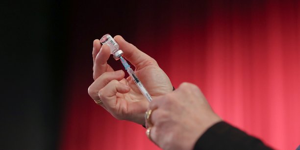 Coronavirus: ouverture d'une enquete de la mediatrice europeenne sur la confidentialite des contrats de vaccins[reuters.com]