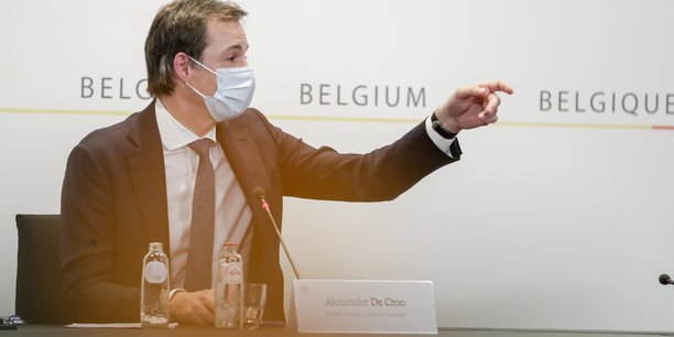 Coronavirus: la belgique interdit les voyages a l'etranger jusqu'en mars[reuters.com]