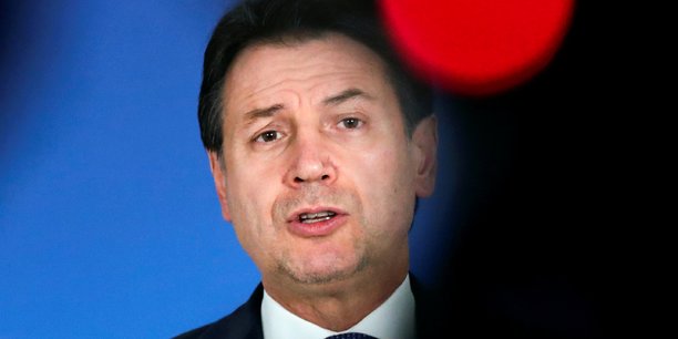 Italie: les elus du pd exhortent conte a former un nouveau gouvernement pour sortir de la crise[reuters.com]