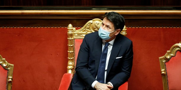 Italie: conte va sans doute demissionner lundi ou mardi, selon une source gouvernementale[reuters.com]