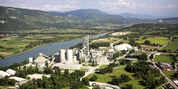 Le projet concernant l'usine de Montalieu de Vicat a été présélectionné tout récemment par la DGE pour être éventuellement présenté dans le cadre de l'PCEI Hydrogène, programme de financement européen.