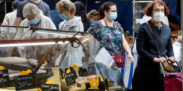 France: le pib s'est contracte de 8,3% en 2020 sous l'effet de la pandemie[reuters.com]
