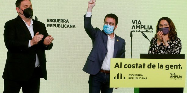 Espagne: les independantistes donnes vainqueurs des regionales en catalogne[reuters.com]