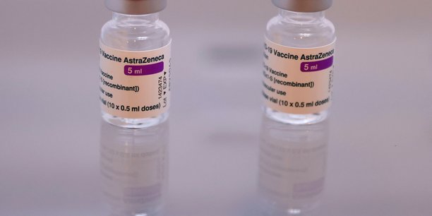 Macron dit qu'il accepterait de recevoir le vaccin d'astrazeneca[reuters.com]