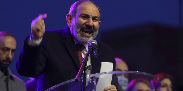 Le premier ministre armenien se dit ouvert a des elections anticipees sous certaines conditions[reuters.com]