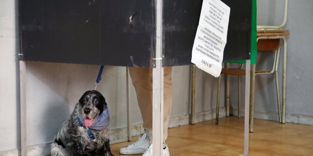 L'italie reporte des elections municipales a cause du covid-19[reuters.com]