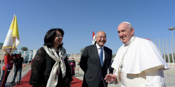 Le pape francois termine sa visite historique en irak[reuters.com]