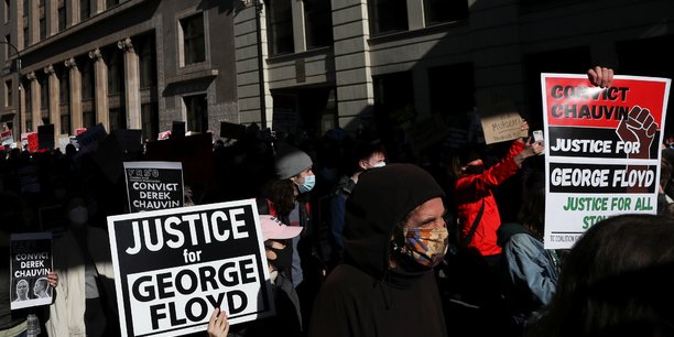 Usa: l'ouverture du proces sur la mort de george floyd repoussee[reuters.com]