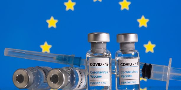 Le Royaume-Uni affirme que « le gouvernement britannique n'a pas bloqué la moindre exportation de vaccin contre le Covid-19 ou de composant de vaccin ».
