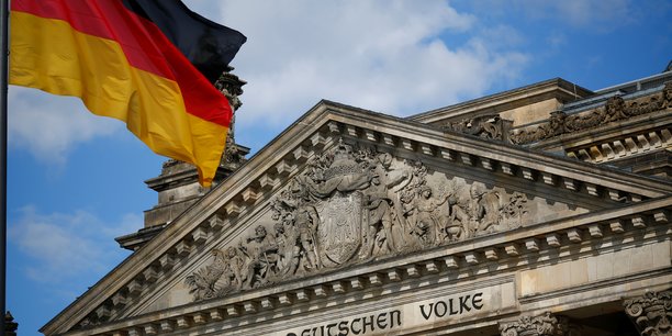 Allemagne: l'institut ifo abaisse sa prevision de croissance en 2021[reuters.com]