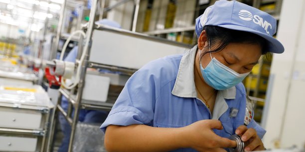 Chine: l'activite manufacturiere a un plus haut en trois mois[reuters.com]