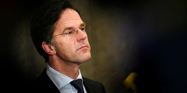 Pays-bas: mark rutte en difficulte apres la defection d'un parti[reuters.com]