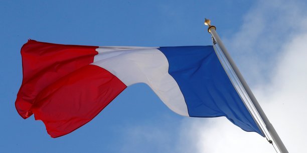 France: une majorite de maires pour un maintien des regionales en juin[reuters.com]