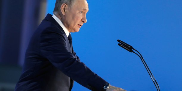 Poutine menace l'occident de represailles en cas de franchissement des lignes rouges[reuters.com]