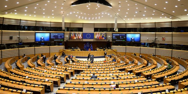 Les eurodeputes demandent a l'ue des sanctions anti-corruption contre la russie[reuters.com]
