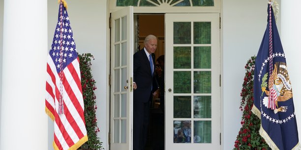 Biden revient sur une decision de trump sur l'immigration[reuters.com]