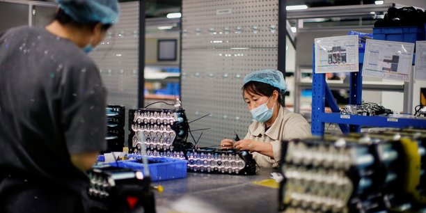 Chine: rebond de l'activite manufacturiere en mai[reuters.com]