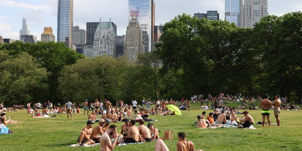 La ville de new york prevoit un concert geant a central park en aout[reuters.com]