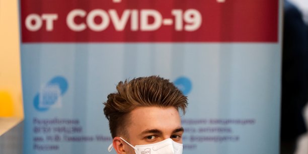 Coronavirus: peu d'option pour travailler pour les russes non vaccines[reuters.com]