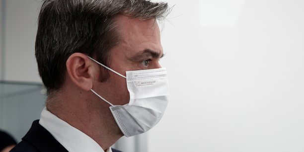 Le ministre de la Santé a annoncé 18.000 nouvelles contaminations en 24 heures.
