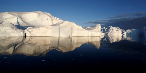 La fonte des calottes glaciaires du Groenland pourrait faire augmenter le niveau des mers de deux mètres d'ici 2100.
