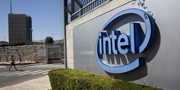 Intel a fait part en début d'année de son intention d'investir plus de 20 milliards de dollars dans deux nouvelles usines en Arizona et pour renforcer la production en Occident.
