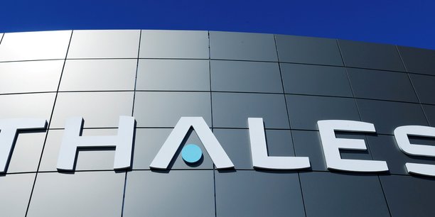 Thales revoit a la hausse sa prevision de chiffre d'affaires pour 2021[reuters.com]