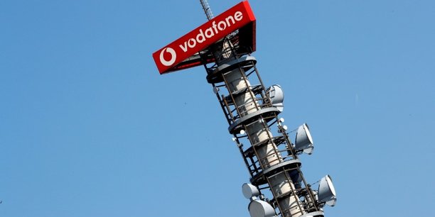 Vodafone va retablir les frais d'itinerance dans l'ue pour ses clients britanniques[reuters.com]