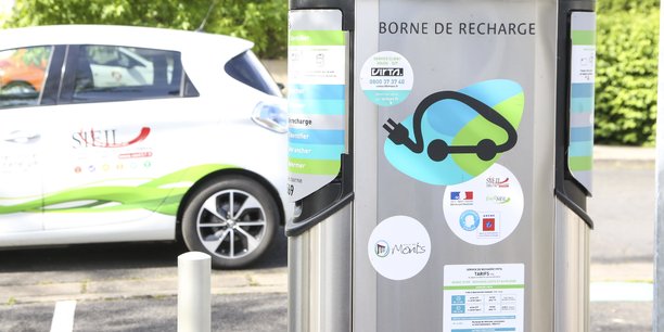 Le parc de bornes de Modulo, qui couvre trois départements du Centre Val de Loire, sera redimensionné en 2022 pour tenir compte de l'usage étendu des véhicules électriques. (© Benjamin Dubuis)
