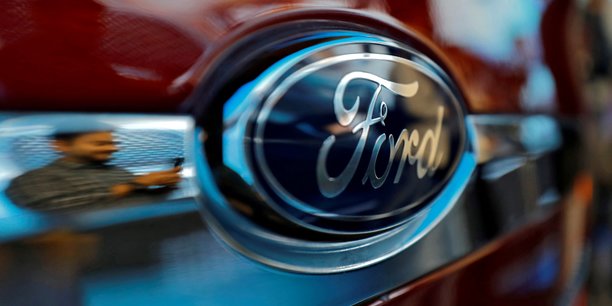Malgré l'inflation et la pénurie de semi-conducteurs, Ford maintient ses prévisions de bénéfices pour la fin de l'année.