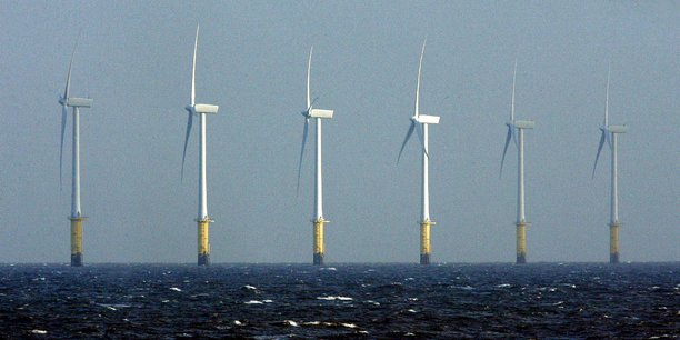 Le gouvernement français veut faire adopter un projet de loi pour accélérer les procédures et rattraper le retard de la France dans l'éolien et le solaire.