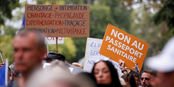 France: la mobilisation faiblit contre le pass sanitaire[reuters.com]