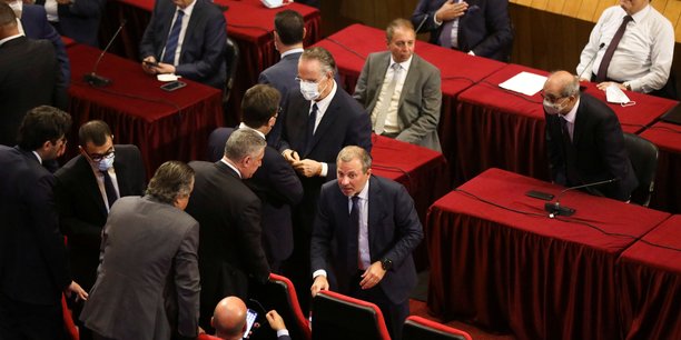 Le nouveau gouvernement libanais obtient la confiance du parlement[reuters.com]