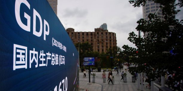 Chine: la croissance du pib a ralenti au troisieme trimestre a un plus bas en un an[reuters.com]