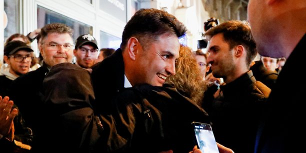 Hongrie: l'opposition designe un candidat surprise pour defier orban[reuters.com]