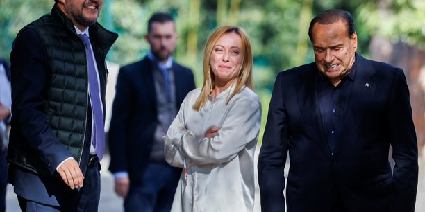 Italie: berlusconi acquitte d'accusations de corruption dans l'affaire ruby[reuters.com]