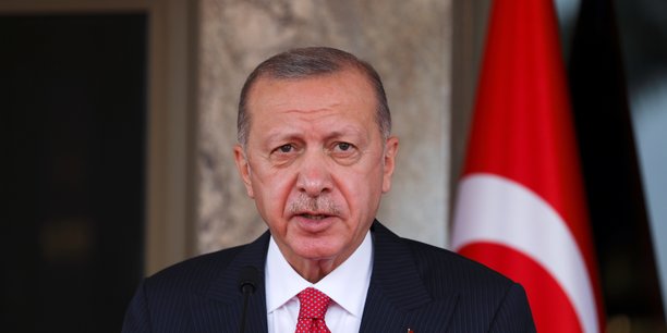 Turquie: erdogan declare 10 ambassadeurs personae non grata[reuters.com]