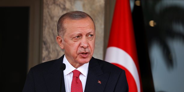 Erdogan salue un geste d'apaisement des ambassades occidentales[reuters.com]