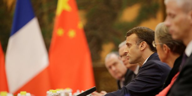 Macron s'entretient avec xi, demande a pekin d'avancer sur la sortie du charbon[reuters.com]