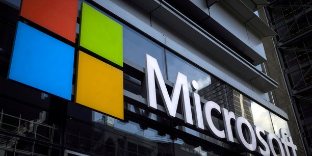 Microsoft depasse les attentes au troisieme trimestre, soutenu par sa division cloud[reuters.com]