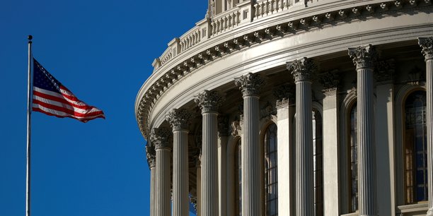 Etats-unis: des senateurs democrates proposent un isf pour financer les plans d'investissement[reuters.com]