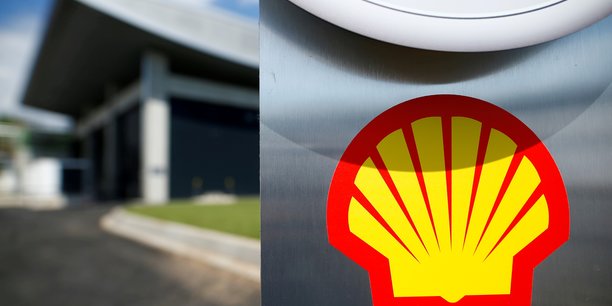 Shell, en dessous des attentes au t3, se fixe des objectifs climatiques plus stricts[reuters.com]