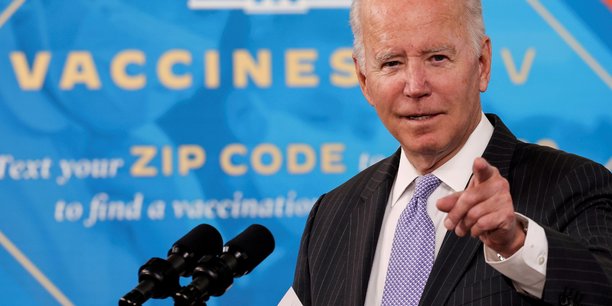 Etats-unis: biden appelle a la levee de la propriete intellectuelle pour les vaccins covid[reuters.com]
